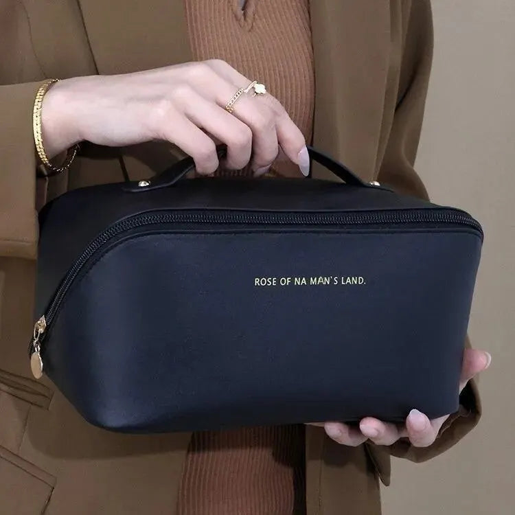 PU Leather Makeup Bag – Spacious Travel Cosmetic Organiser with Zipper Closure, Stylish & Durable