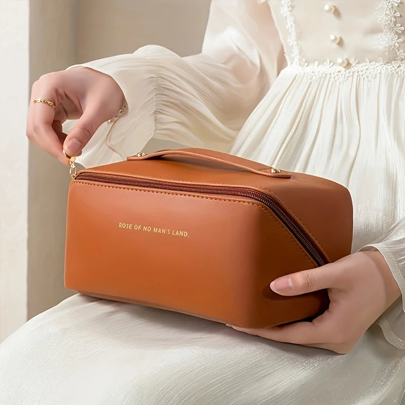 PU Leather Makeup Bag – Spacious Travel Cosmetic Organiser with Zipper Closure, Stylish & Durable